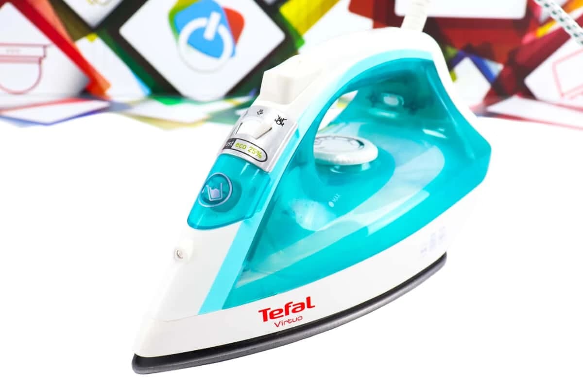 Pegla na paru Tefal Virtuo FV1710E0 1800W