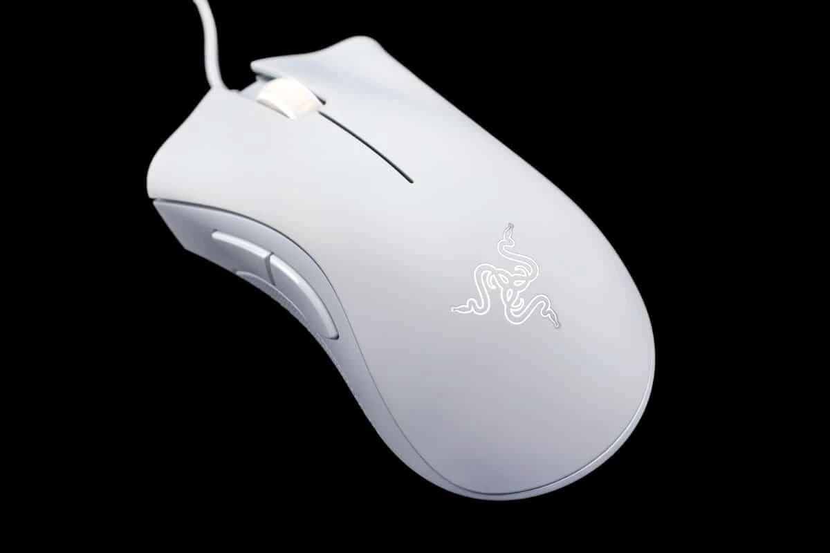 Gaming miš Razer Deathadder Essential bijeli