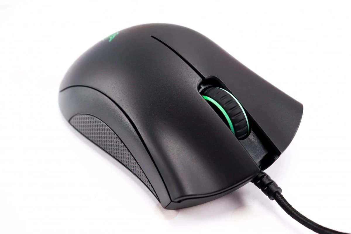 Gaming miš Razer Deathadder Essential crni