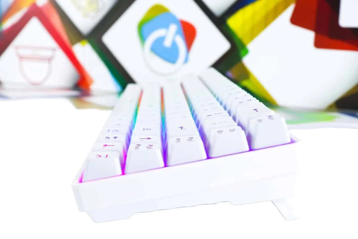 Gaming tipkovnica White Shark Ronin LED RGB bijela