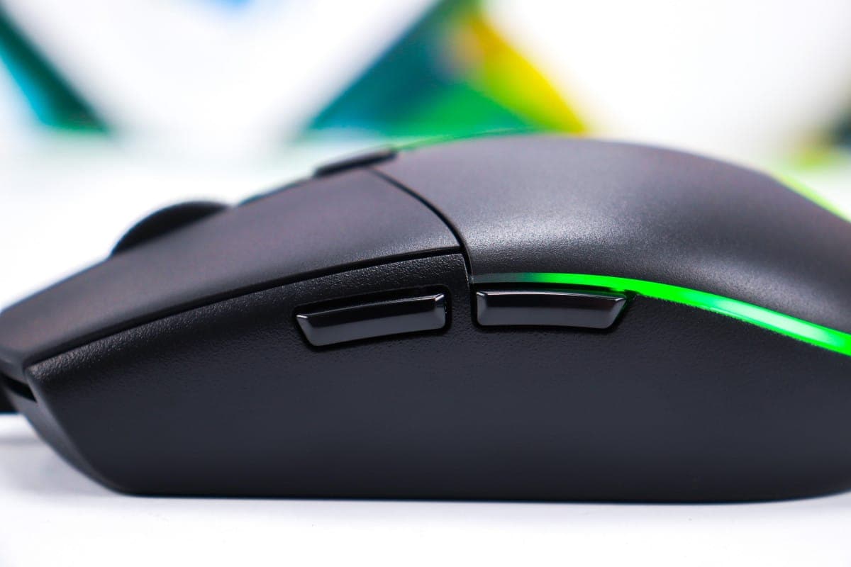 Miš Logitech LightSync G102 8000dpi RGB LED crni