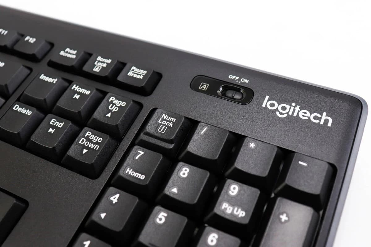 Tipkovnica i miš bežični Logitech MK270