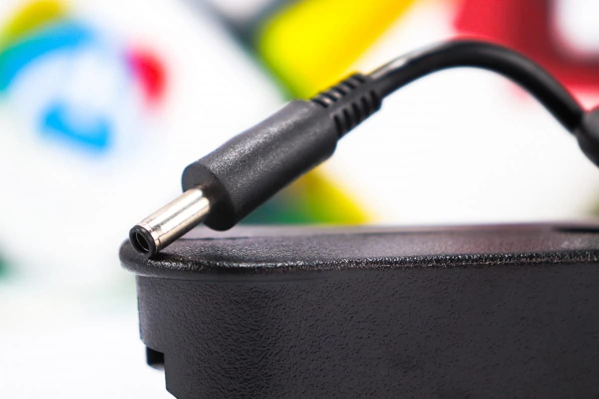 Punjač za laptop Dell 19.5V 4,62A 90W 4,5x3,0mm