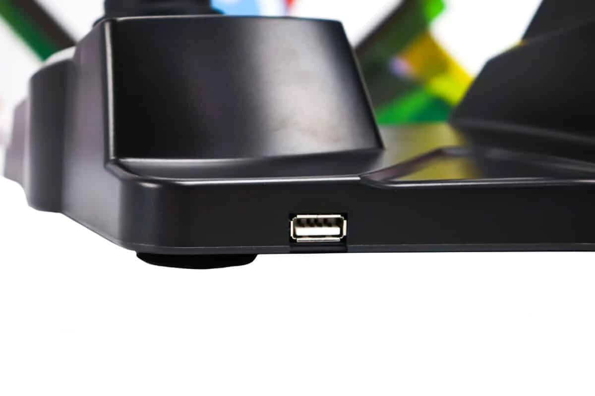 Volan Tracer Roadster za PC, PS3, PS4, Xbox One