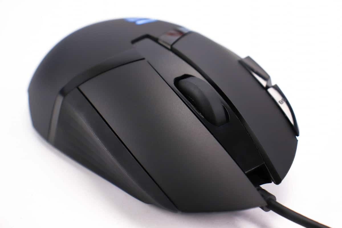 Gaming miš Logitech G402 Hyperion Fury 4000dpi