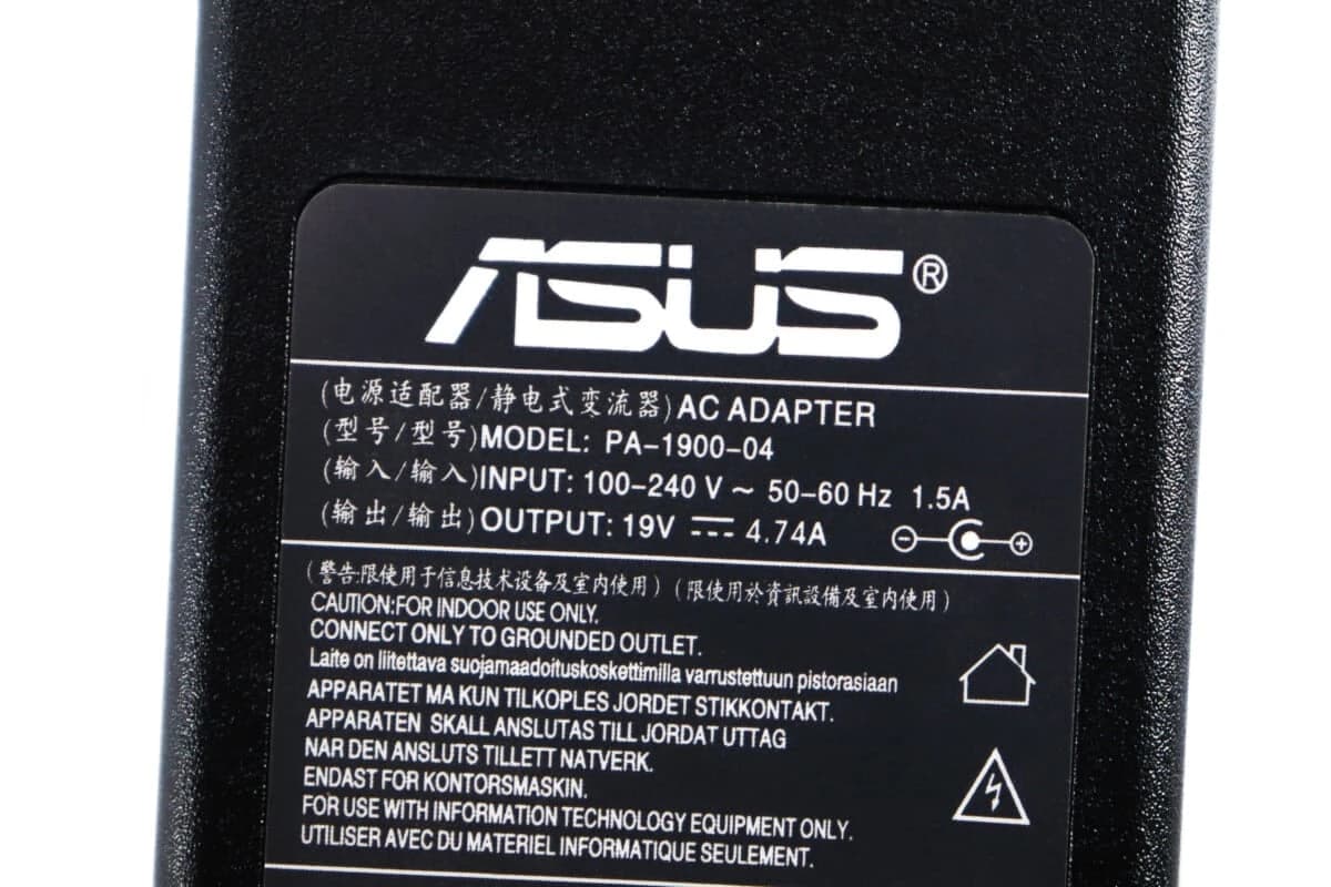 Punjač za laptop Asus 19V 4,74A 90W 5,5x2,5mm