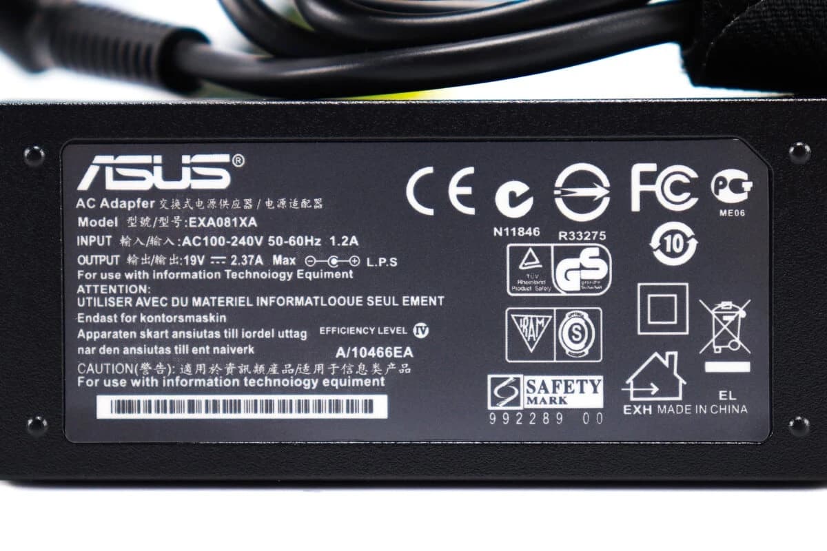 Punjač za laptop Asus 19V 4,74A 90W 5,5x2,5mm
