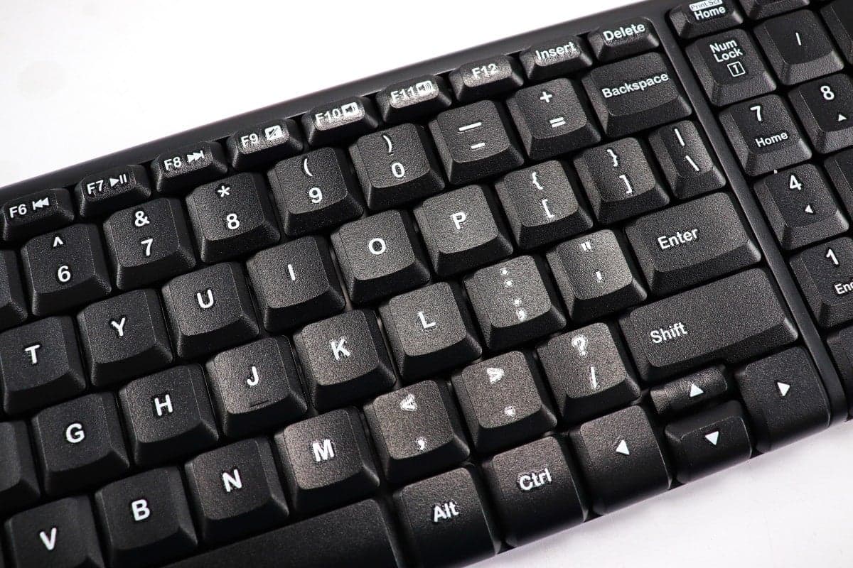 Tipkovnica i miš bežični Logitech MK220