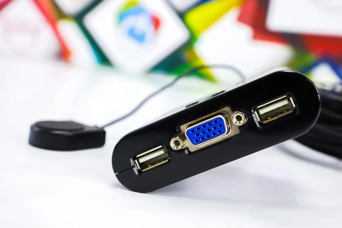 Aten Petite 2-port USB KVM Switch