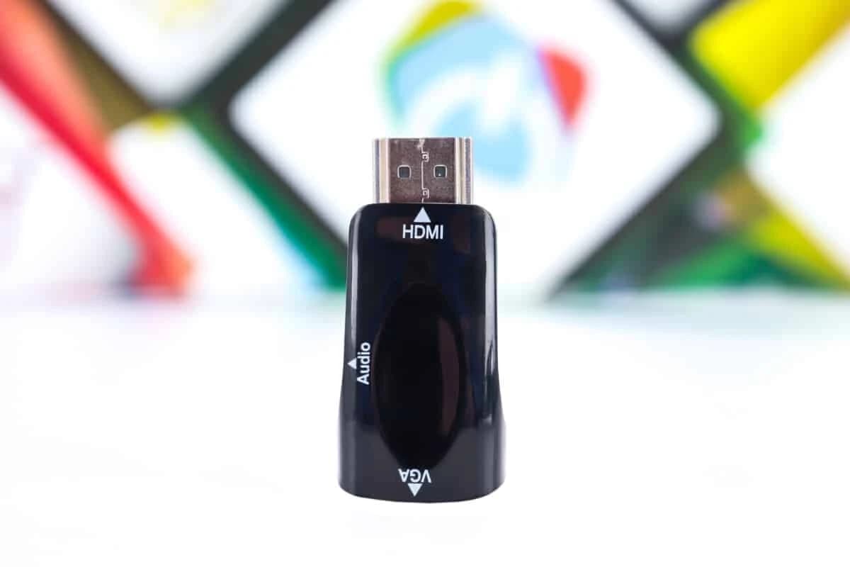 Adapter prelaz HDMI m na VGA f audio 3,5mm