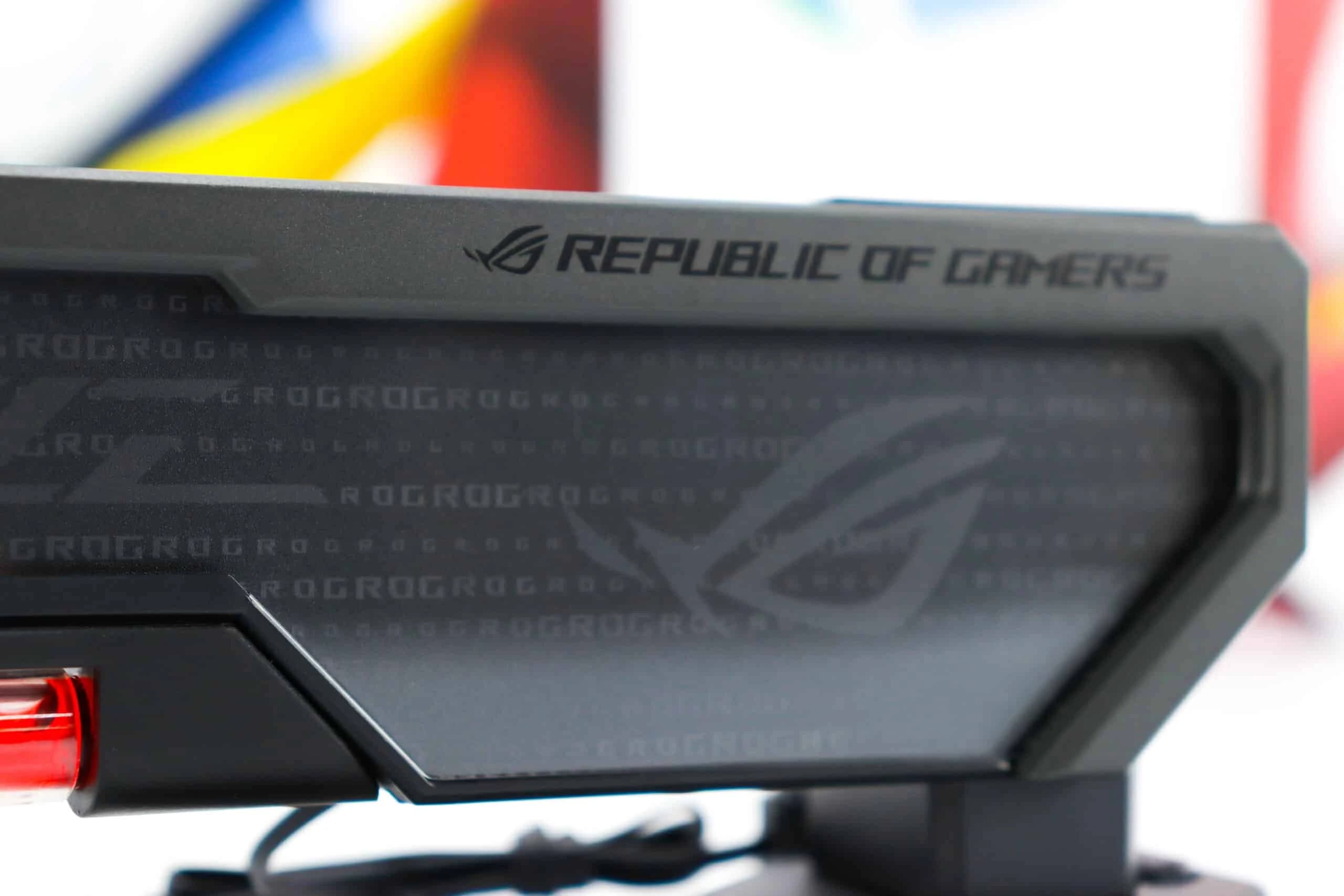Držač grafičke kartice ROG Herculx XH01 crni