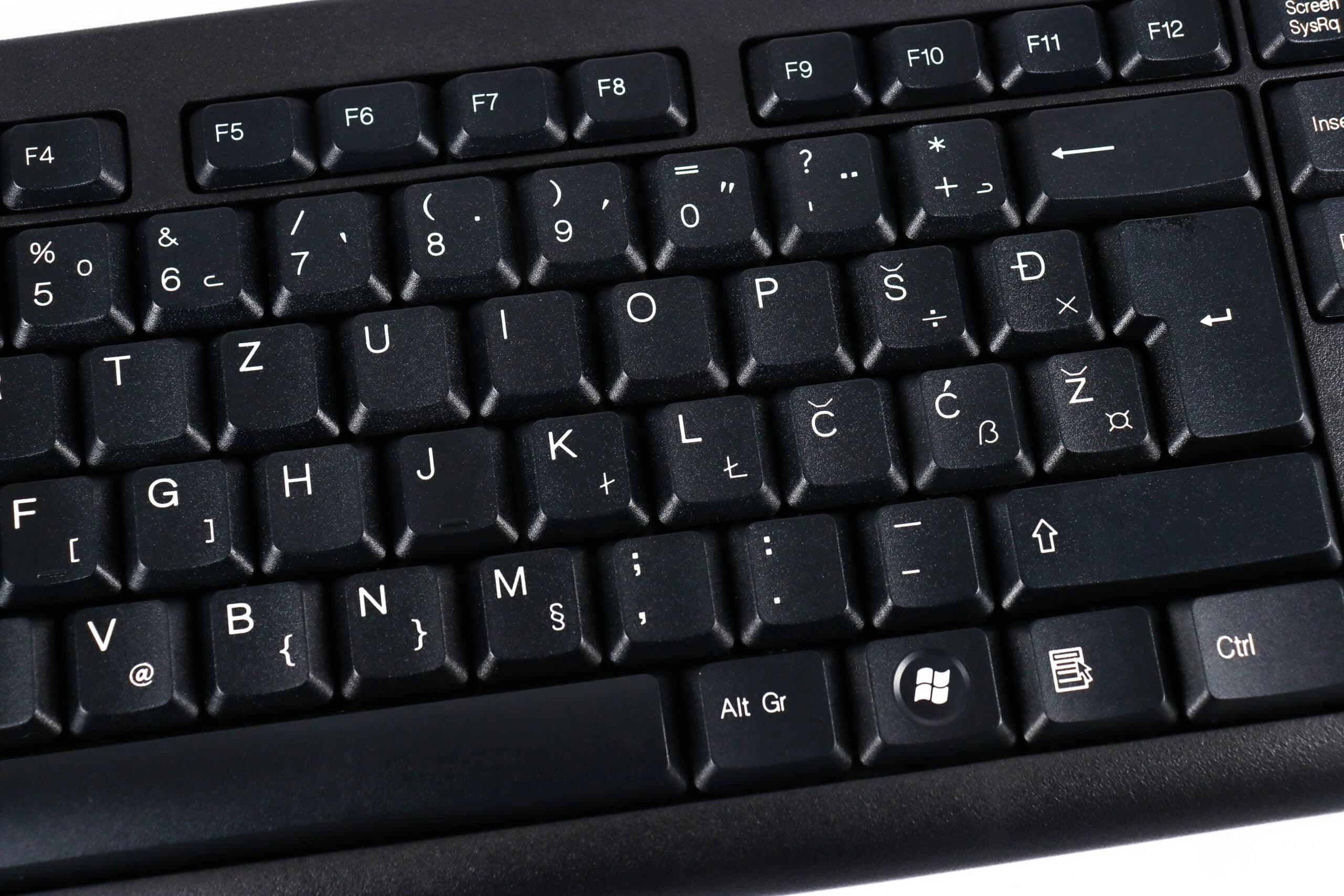 Tipkovnica Genius KB-06XE PS/2 crna