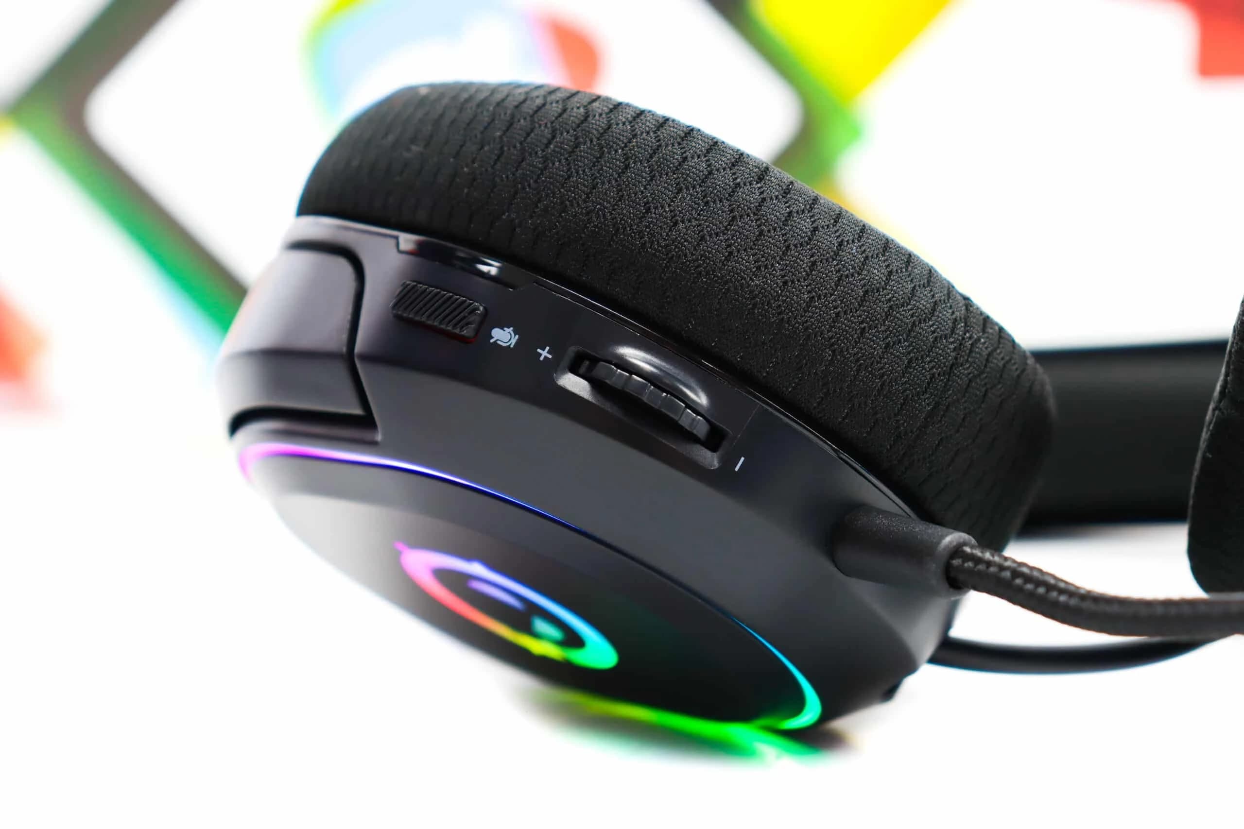 Gaming slušalice Lorgar Kaya 460 crne RGB
