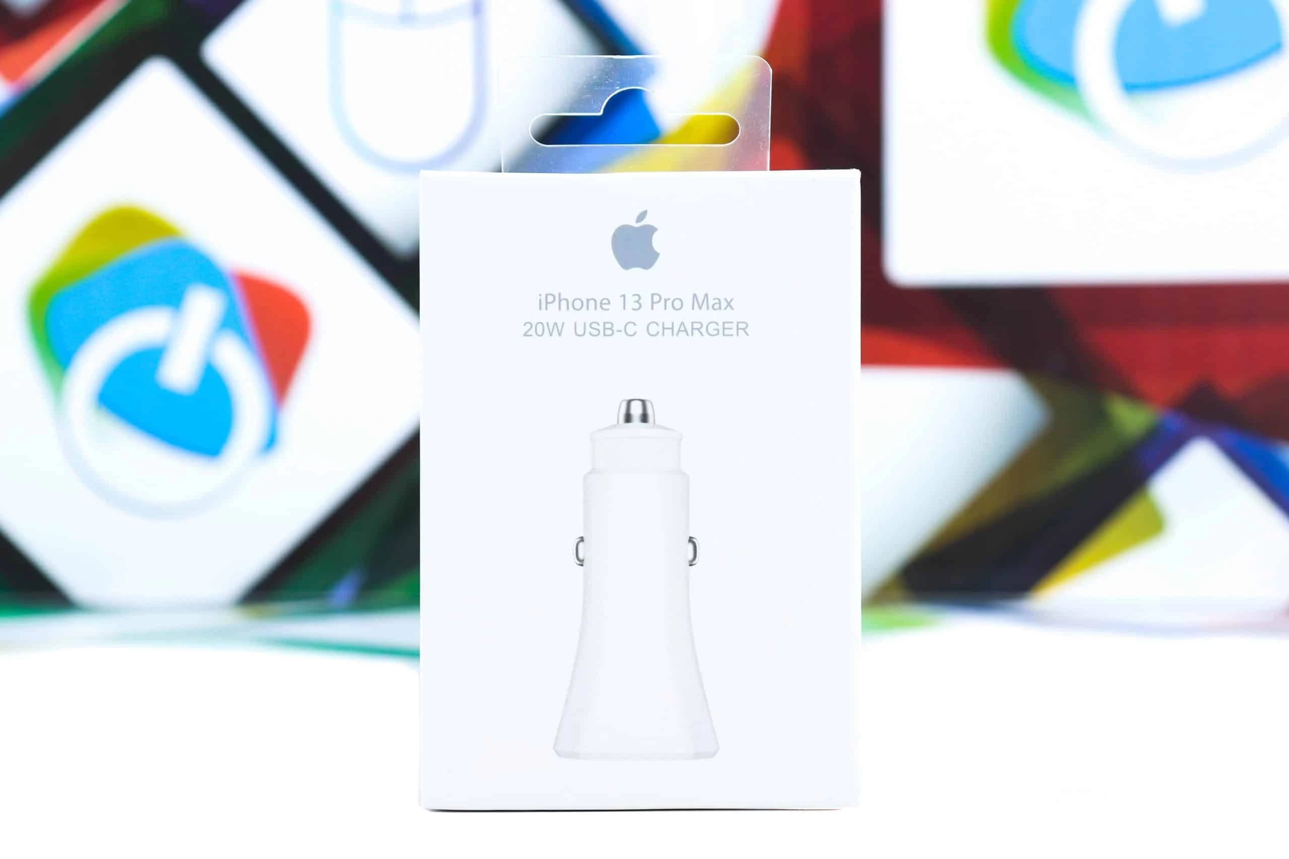 Auto punjač Apple USB-C 20W
