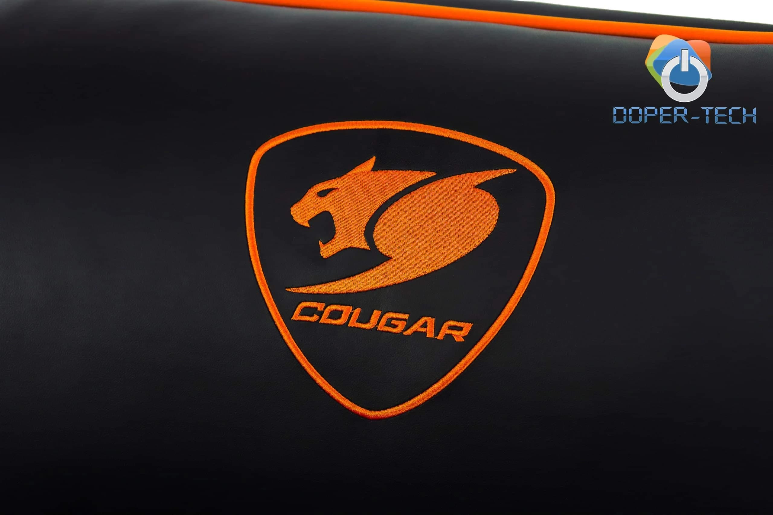 Gaming fotelja Cougar Overlord