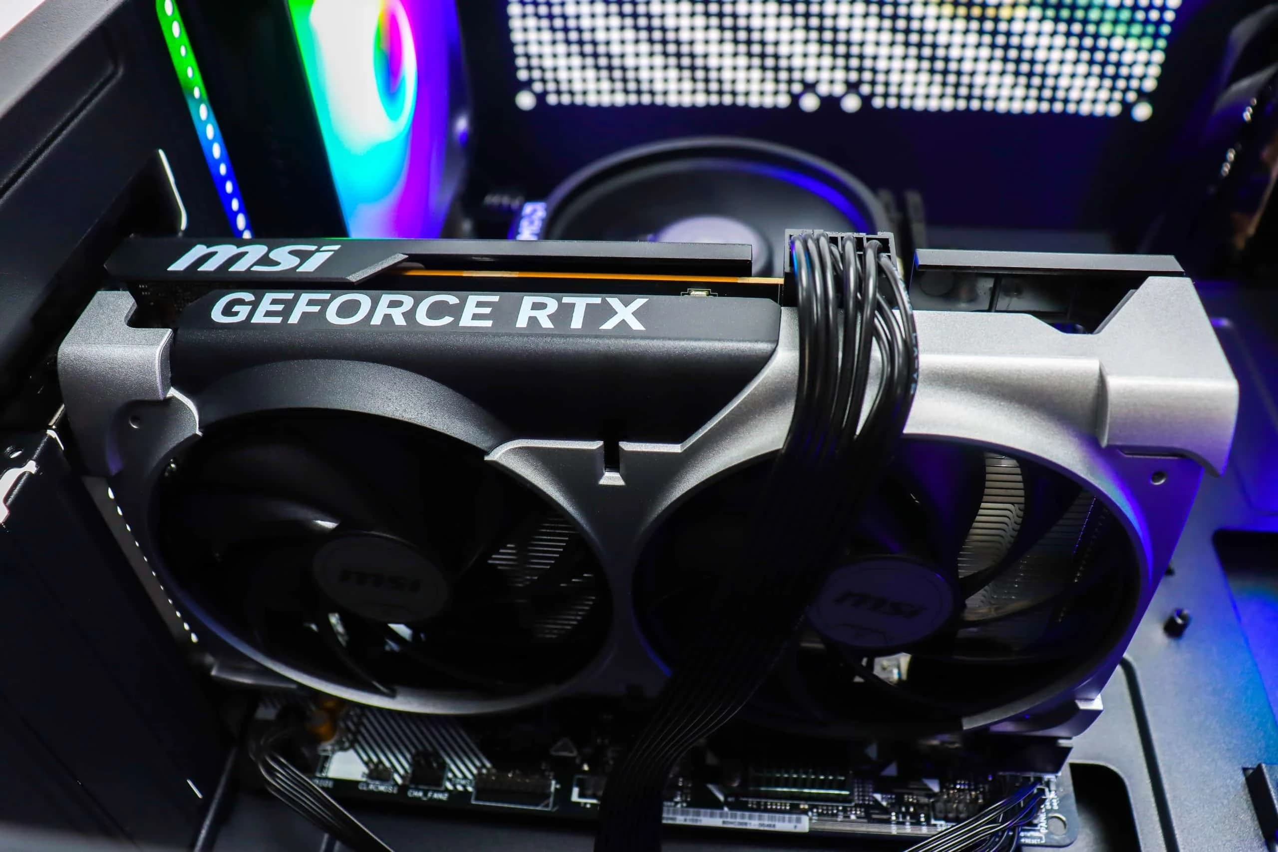 Gaming PC Cougar MX110-04 R5 5500 RTX 5060 500GB SSD 16GB DDR4