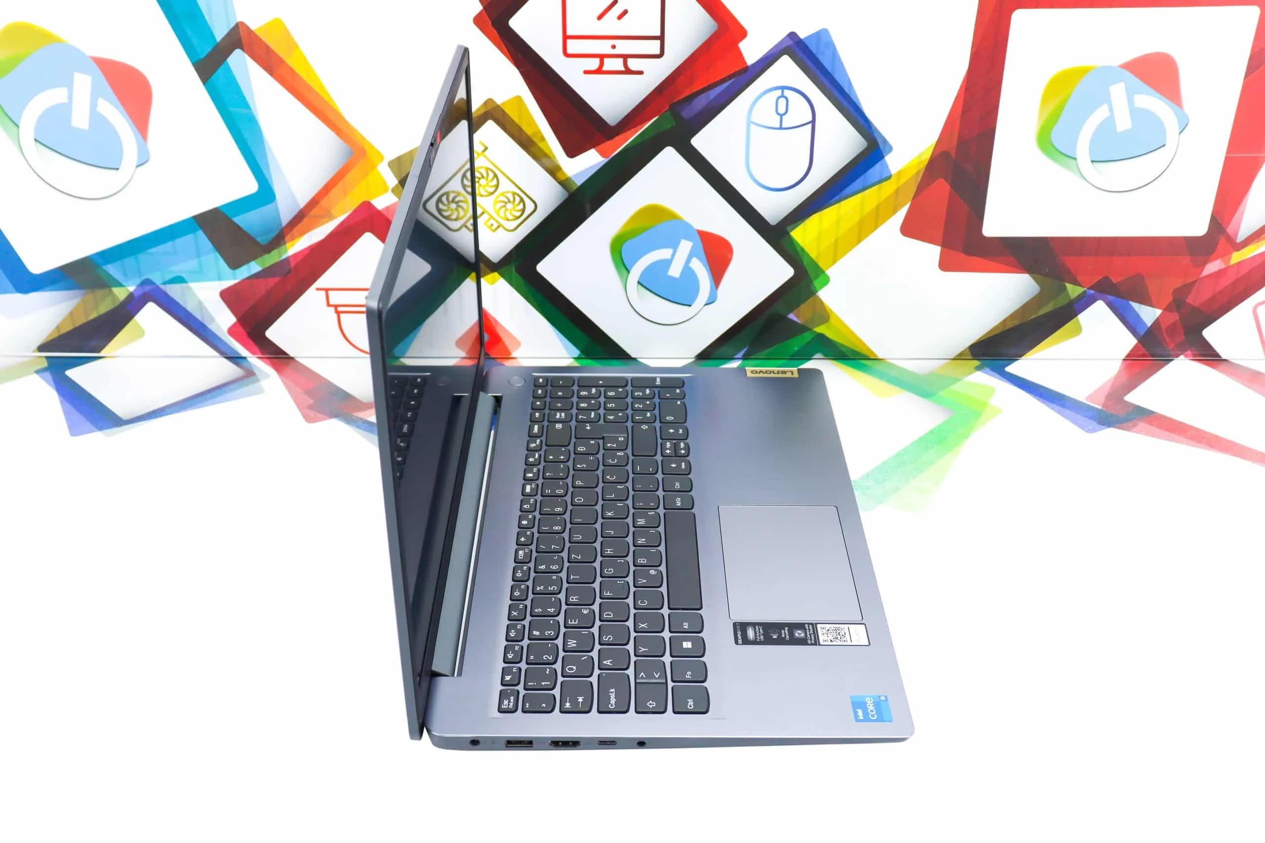 Laptop Lenovo IdeaPad 3 15IAU7 i5-1235u 512GB SSD 8GB DDR4 15,6''