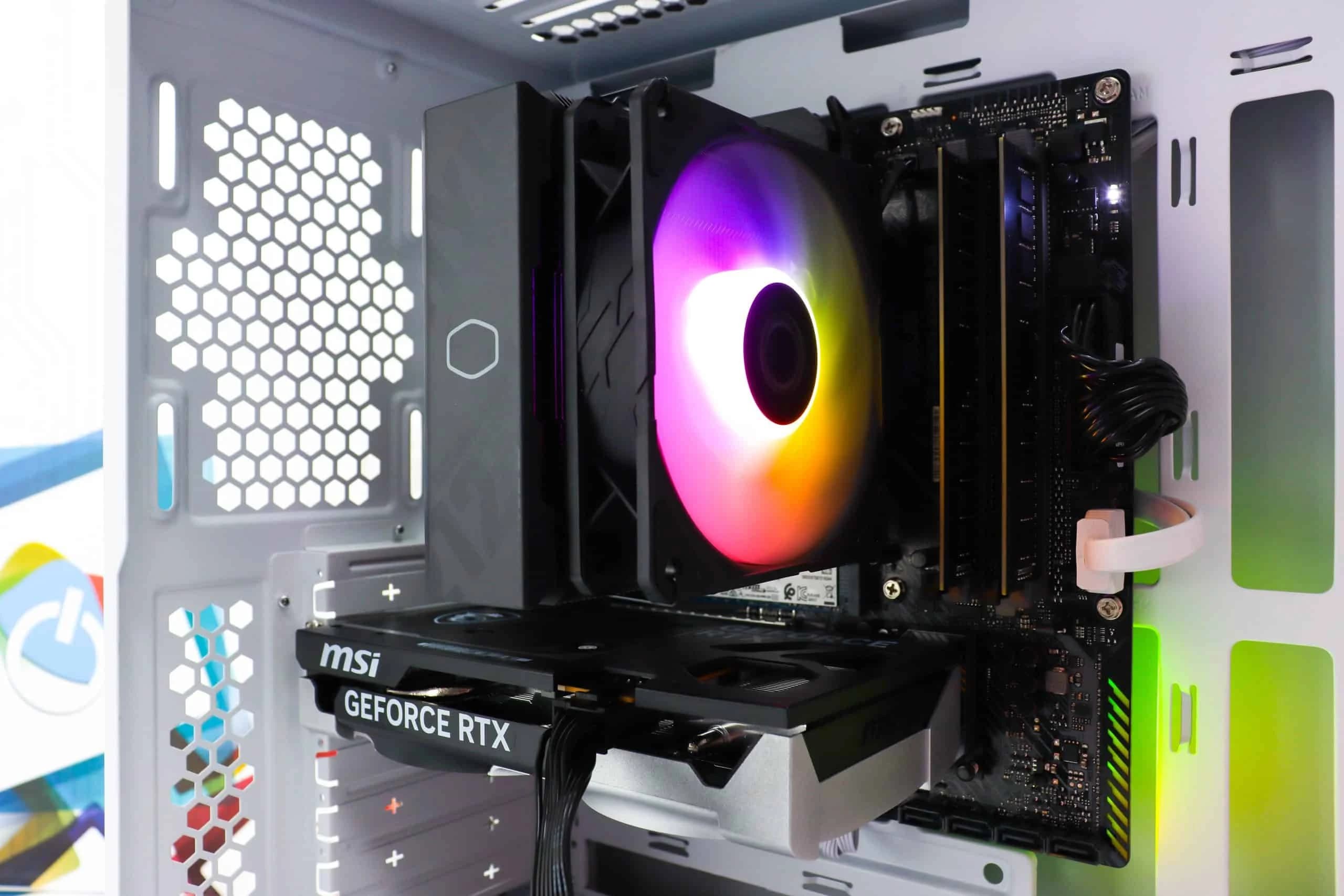 Gaming PC CM Elite 502-04W R7 5700X RTX 5050 1TB SSD 32GB DDR4