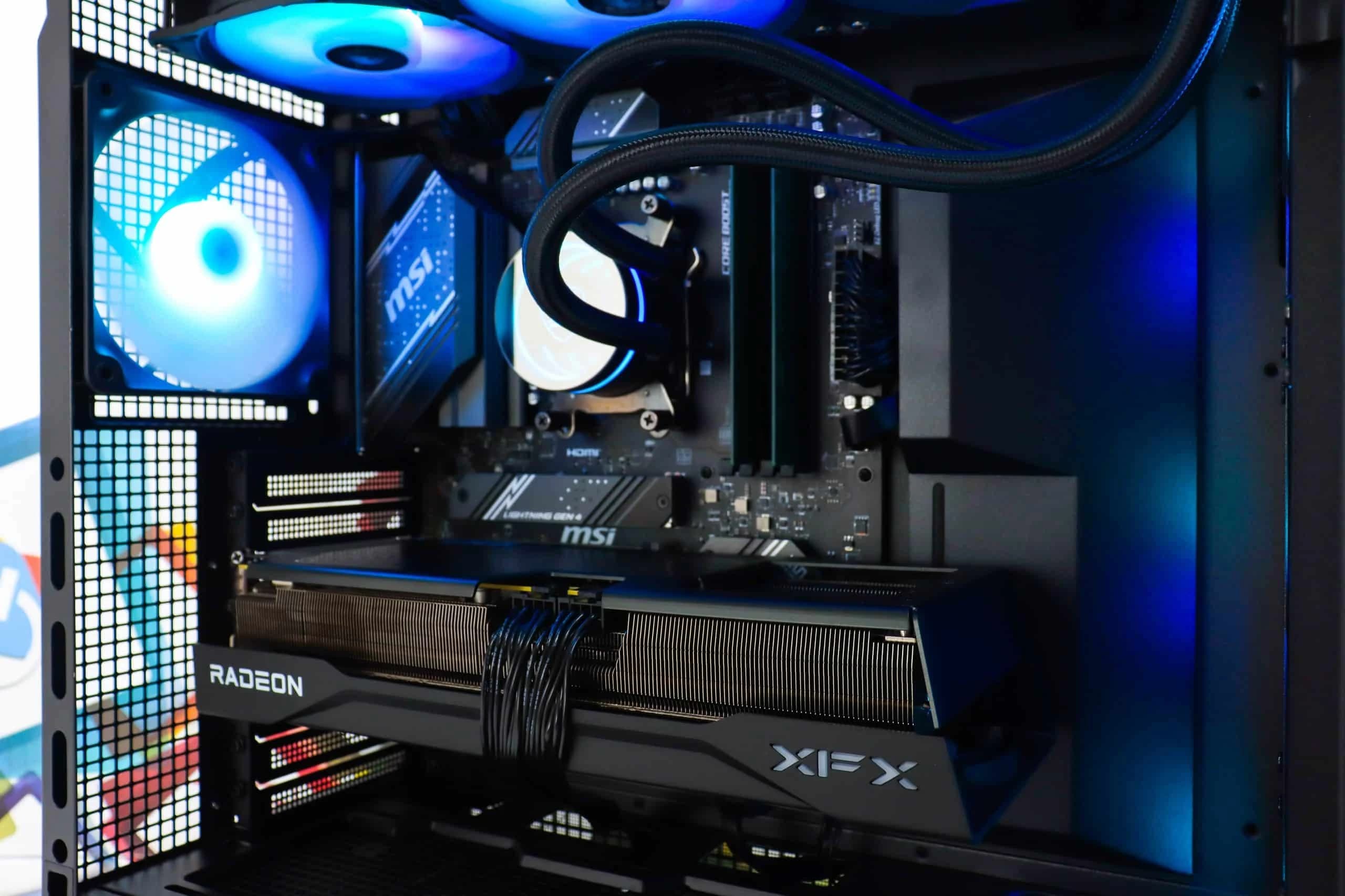 Gaming PC Cougar MX600-18 R5 9600X RX 9070 XT 1TB SSD 32GB DDR5