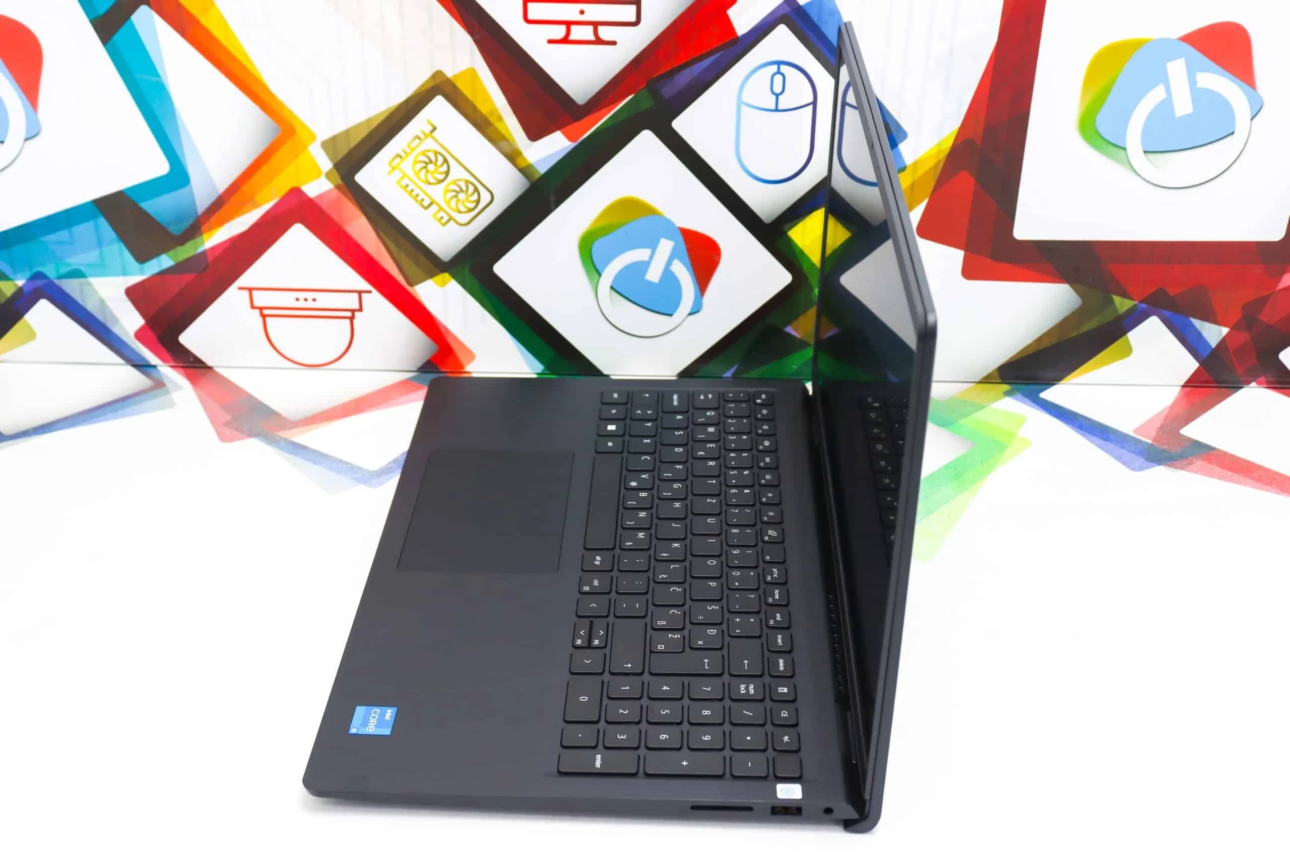 Laptop Dell Pro 15 Essential PV15250 i5-1334U 512GB SSD 8GB DDR5 15,6''