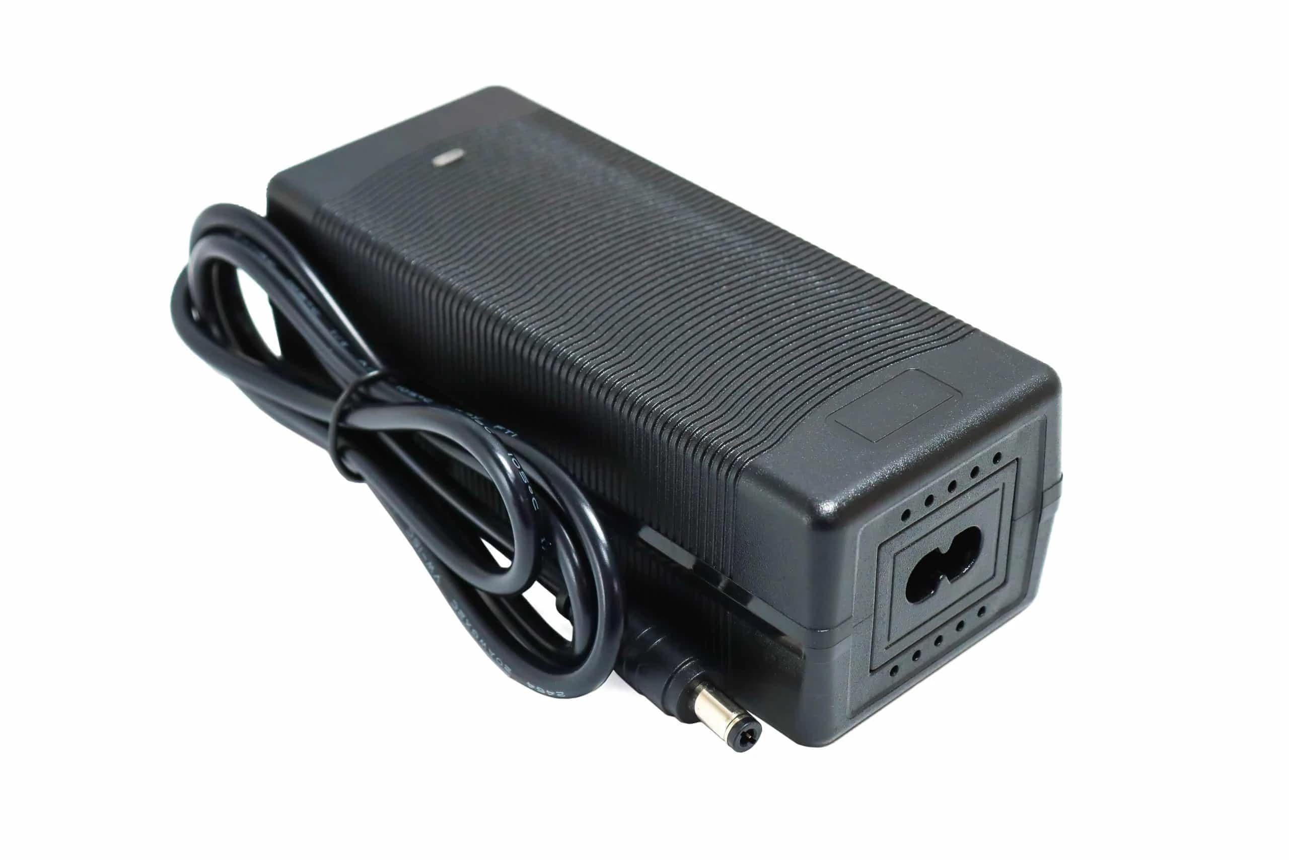 Punjač za romobil SJT-85E 42V/2A 84W Li-ion