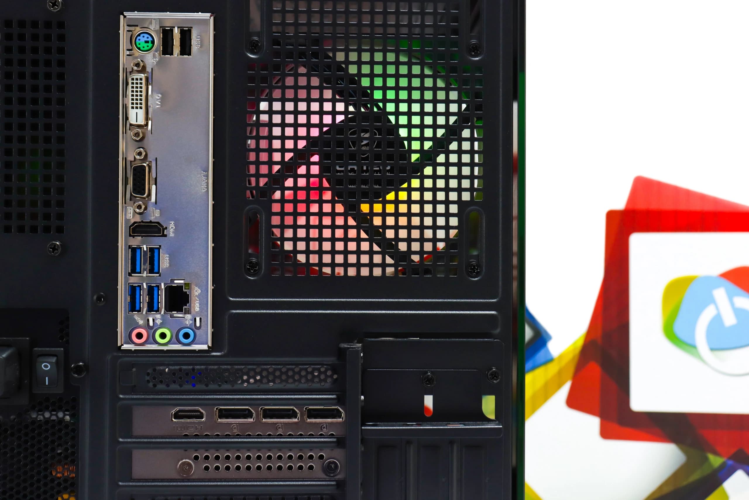 Gaming PC Cougar FV150-05 R5 5600X RTX 5060 240GB SSD 8GB DDR4