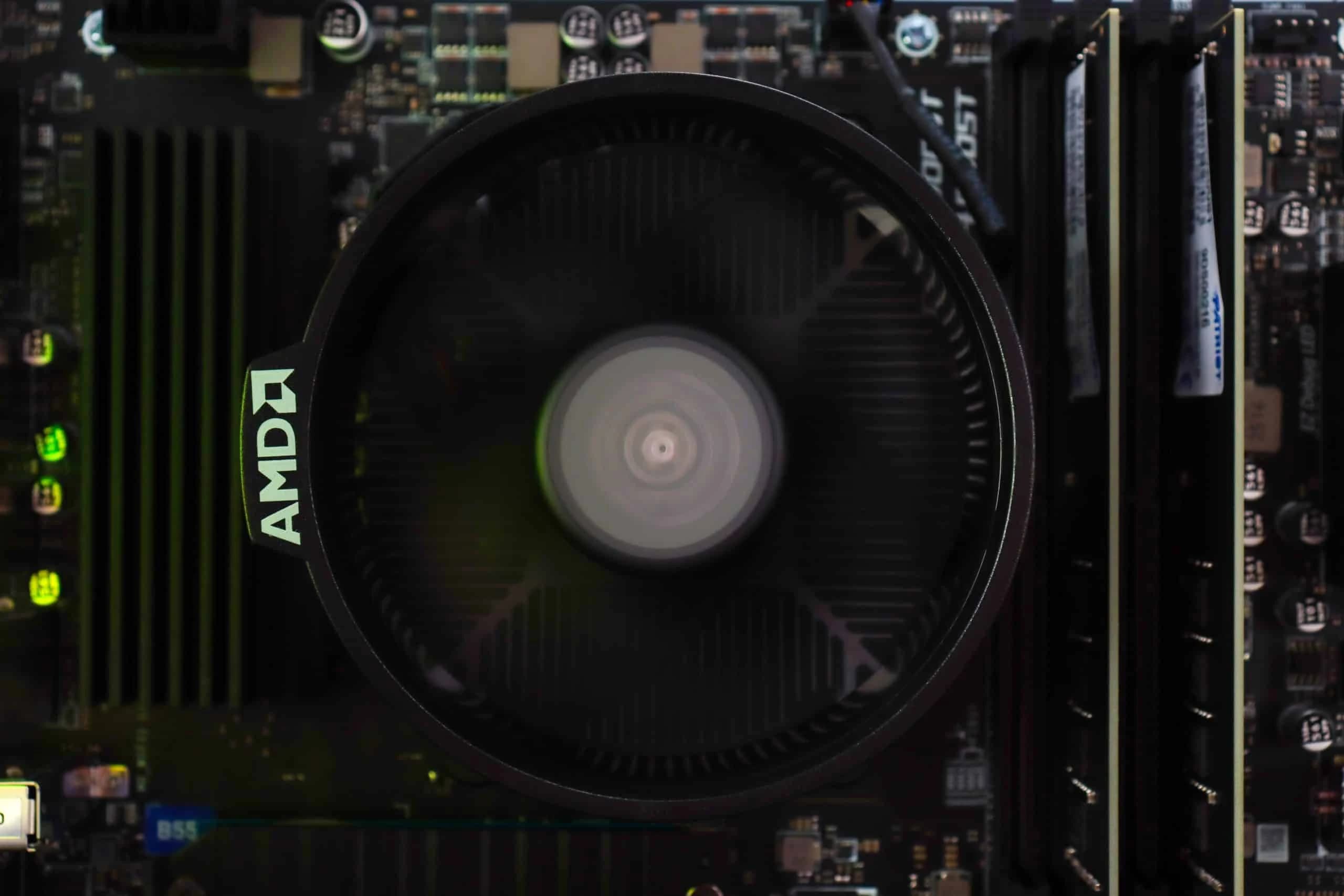 Gaming PC AirFace Eco-03W R5 5600X RX 9070 XT 500GB SSD 16GB DDR4