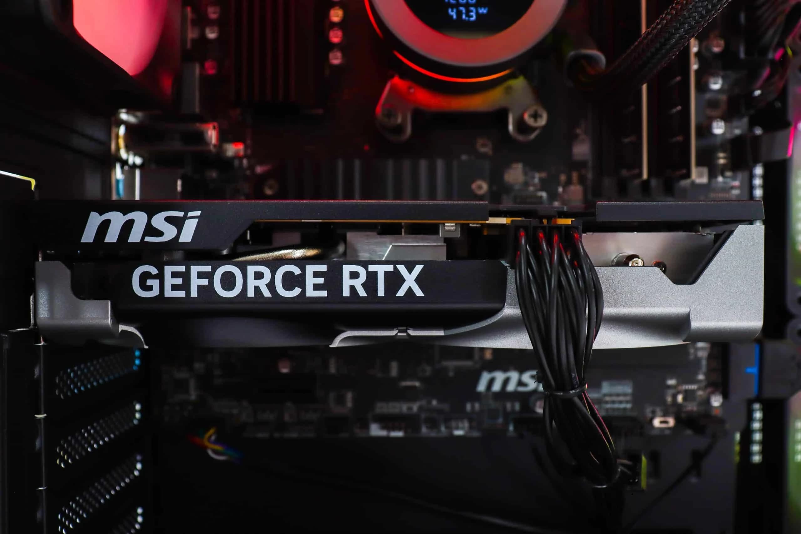 Gaming PC Cougar FV150-10 R7 5800X RTX 5060 1TB SSD 16GB DDR4