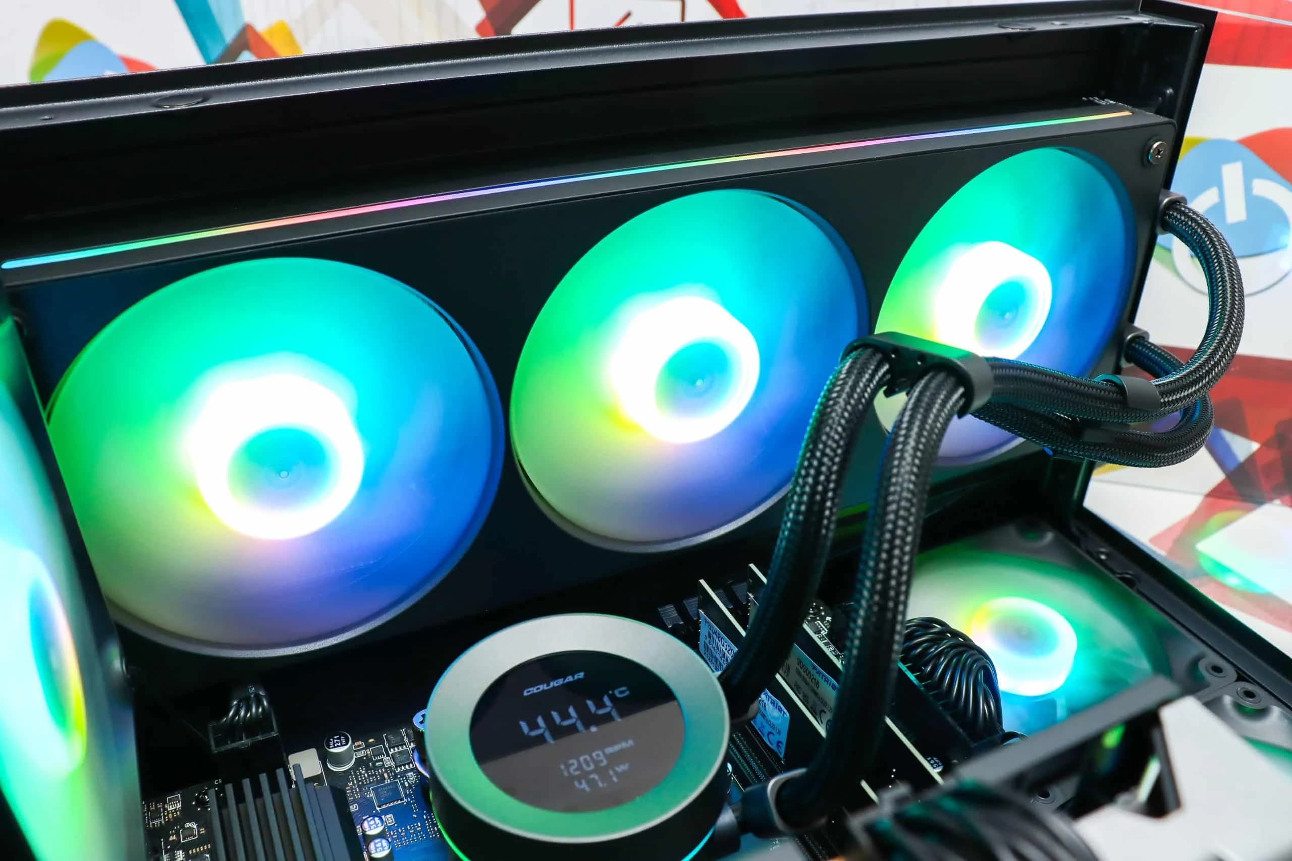 Gaming PC Cougar FV150-10 R7 5800X RTX 5060 1TB SSD 16GB DDR4