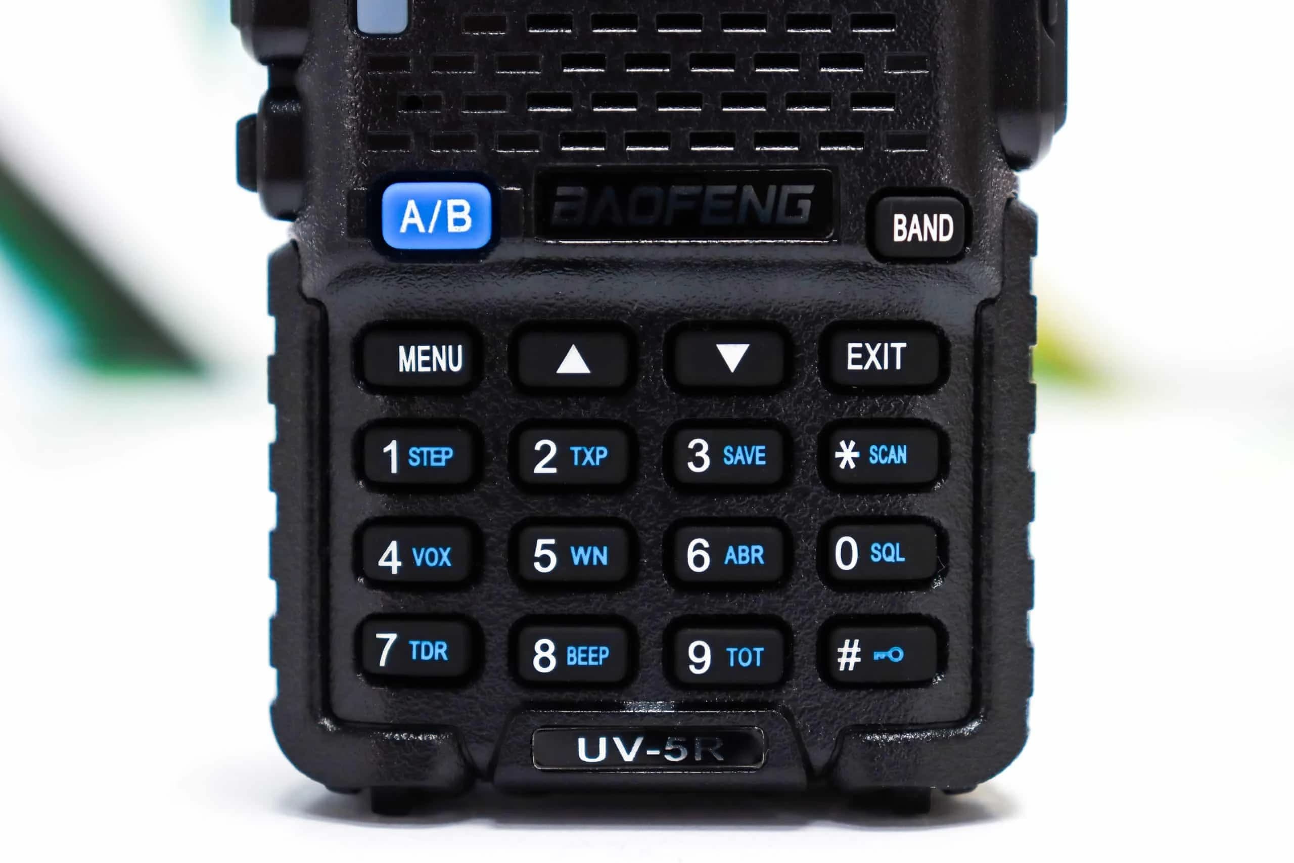 Voki toki Baofeng UV-5R 5W KR990260CN