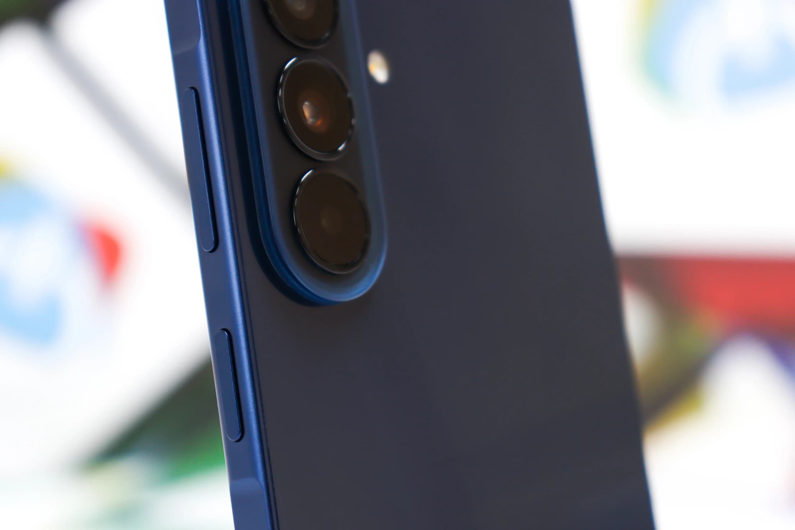Samsung Galaxy A57 5G detalj 9
