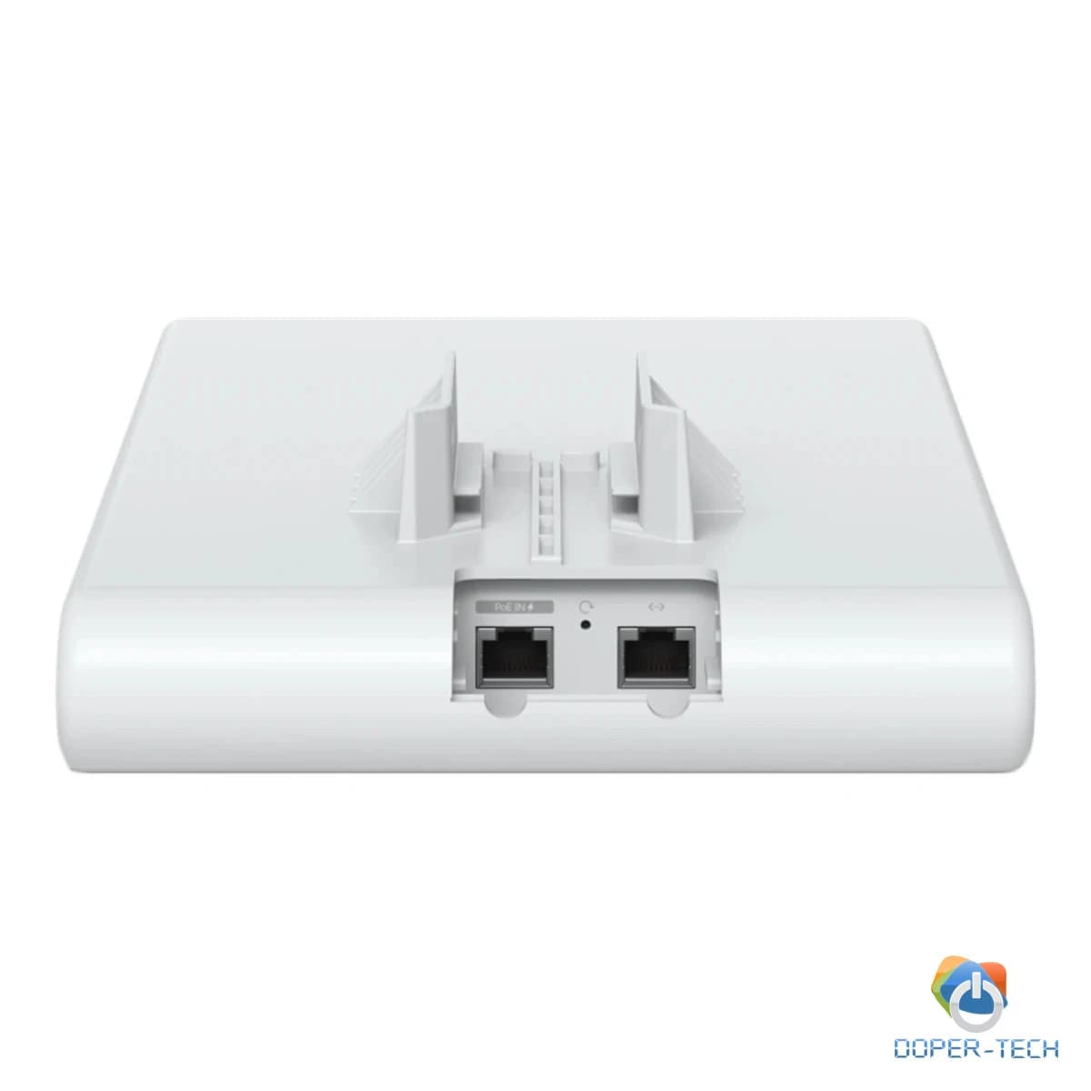 Ubiquiti U6-Mesh-Pro-EU Indoor/outdoor WiFi 6 AP with 4 spatial streams, an integrated super antenna, and a gigabit passthrough port