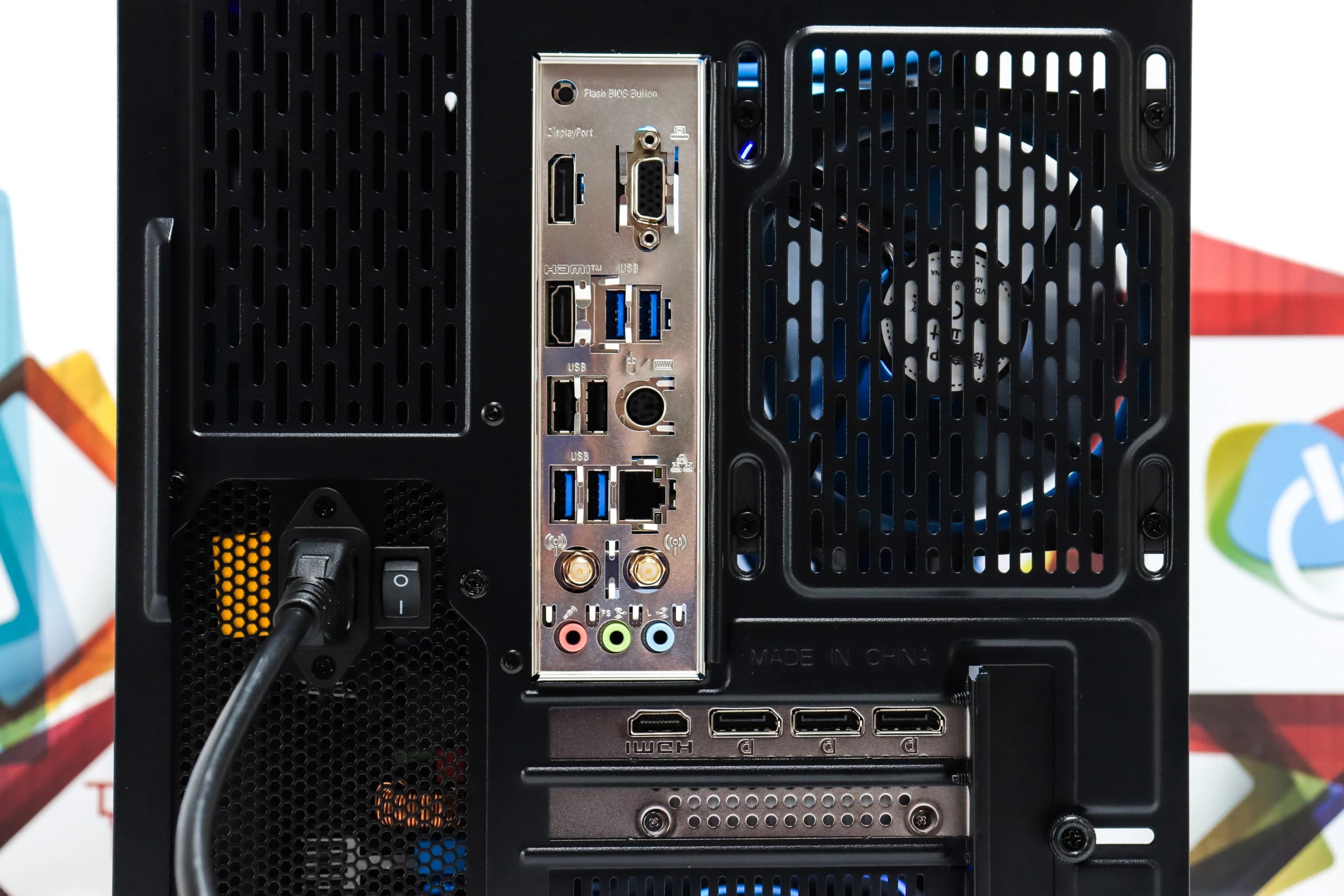 Gaming PC CS0103-01 R7 5800X RTX 5060 1TB SSD 32GB DDR4