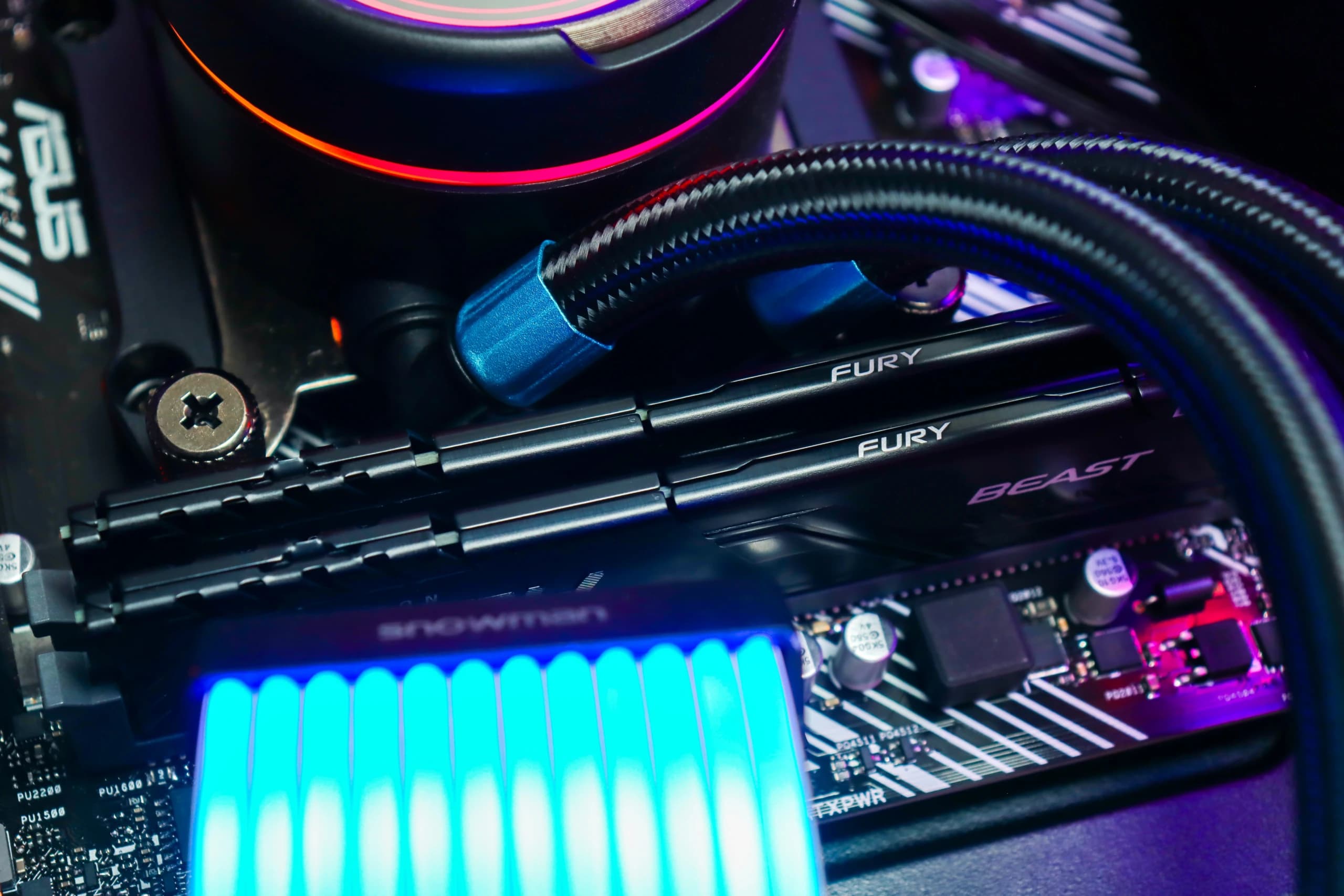 Gaming PC CS087-02 R5 5700X RTX 5060 512GB SSD 32GB DDR5