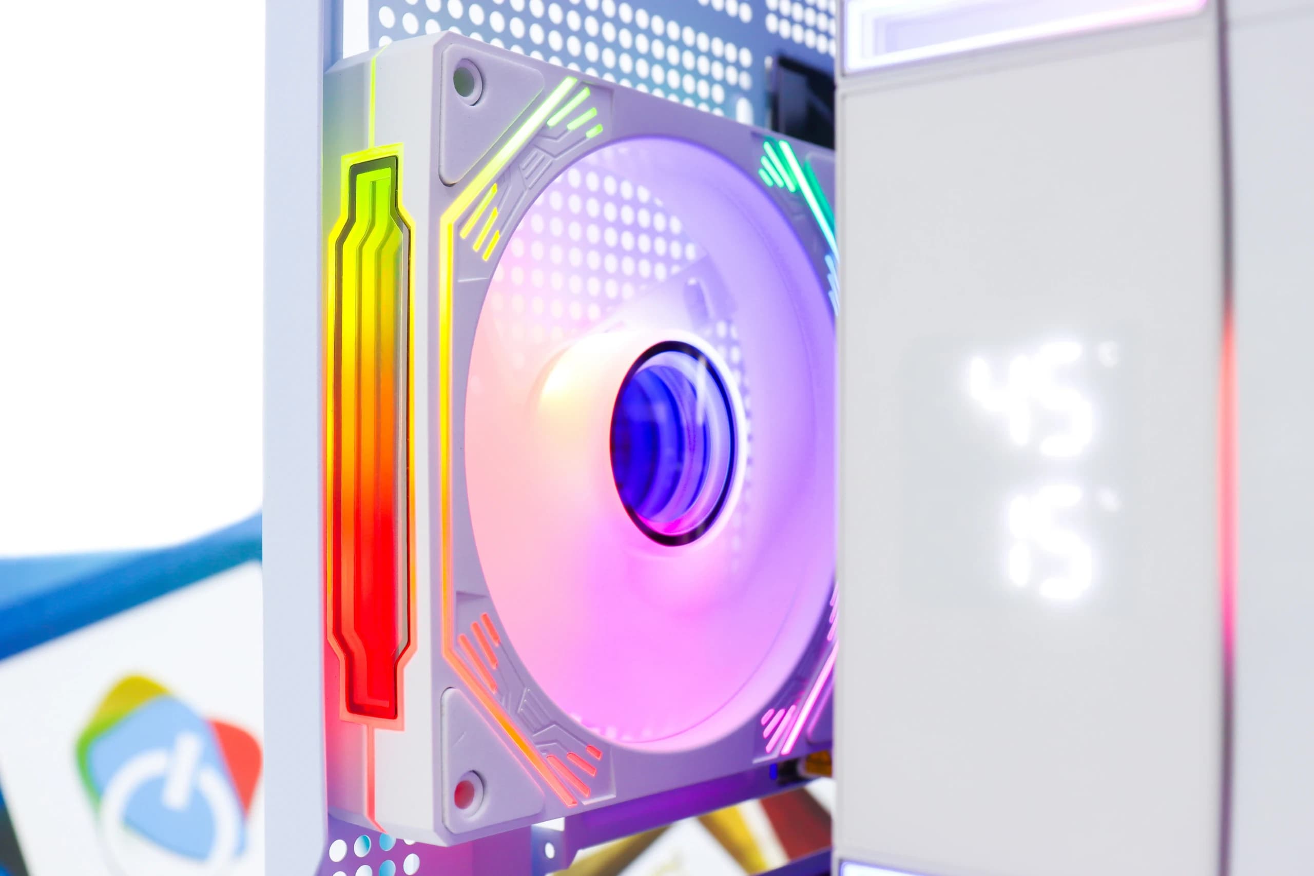 Gaming PC CS087-04 R7 5800X3D RTX 5070 1TB SSD 32GB DDR4