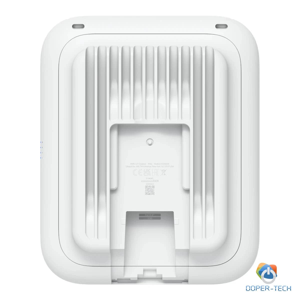 Pristupna točka Ubiquiti UniFi U7 Outdoor Wi-Fi 7 2,5 GbE PoE+ – stražnja strana s nosačem