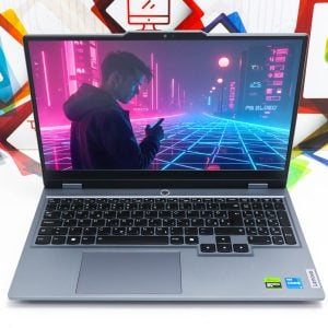 Laptop Lenovo LOQ 15IAX9 i5-12600HX RTX 3050 1TB SSD 24GB DDR5 15,6''